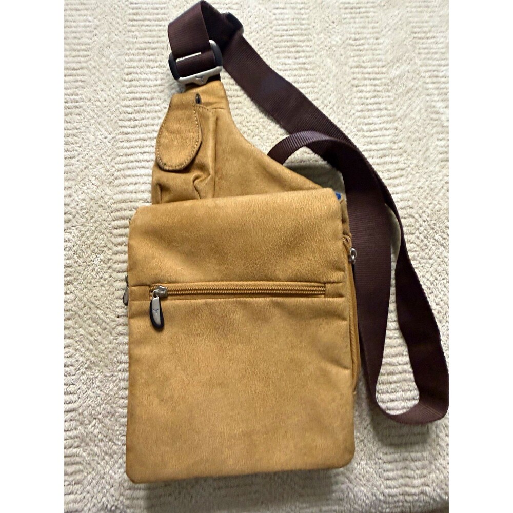 Travelon Tan Crossbody Bag Zip & Snap Closure, Inner/Outer Pockets Solid